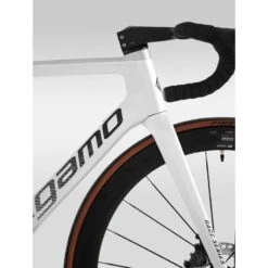 Bici Da Corsa MEGAMO PULSE ELITE 01 SH12 Disk Carbonio Shimano DURACE Di2 12v Powermeter + Ruote Carbon -Vendite SRAM bici da corsa megamo pulse elite 01 sh12 disk carbonio shimano durace di2 12v powermeter ruote carbon 1