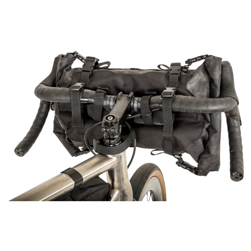 Borsa Anteriore Al Manubrio Bikepacking AGU VENTURE 17 Litri HI-VIS 7 Borsa Anteriore Al Manubrio Bikepacking AGU VENTURE 17 Litri HI-VIS - immagine 7