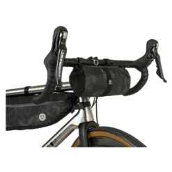 Borsa Bikepacking Al Manubrio AGU VENTURE ROLL 1,5 Litri Hi-Vis 8 Borsa Bikepacking Al Manubrio AGU VENTURE ROLL 1,5 Litri Hi-Vis -Vendite SRAM borsa bikepacking al manubrio agu venture roll 15 litri hi vis 2