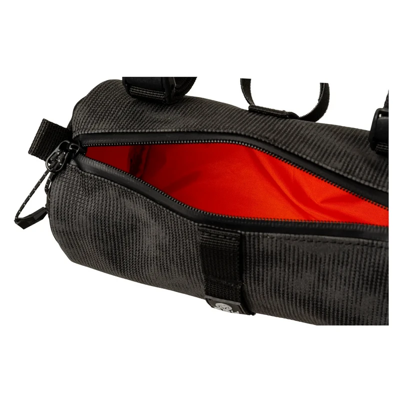 Borsa Bikepacking Al Manubrio AGU VENTURE ROLL 1,5 Litri Hi-Vis 5 Borsa Bikepacking Al Manubrio AGU VENTURE ROLL 1,5 Litri Hi-Vis - immagine 5