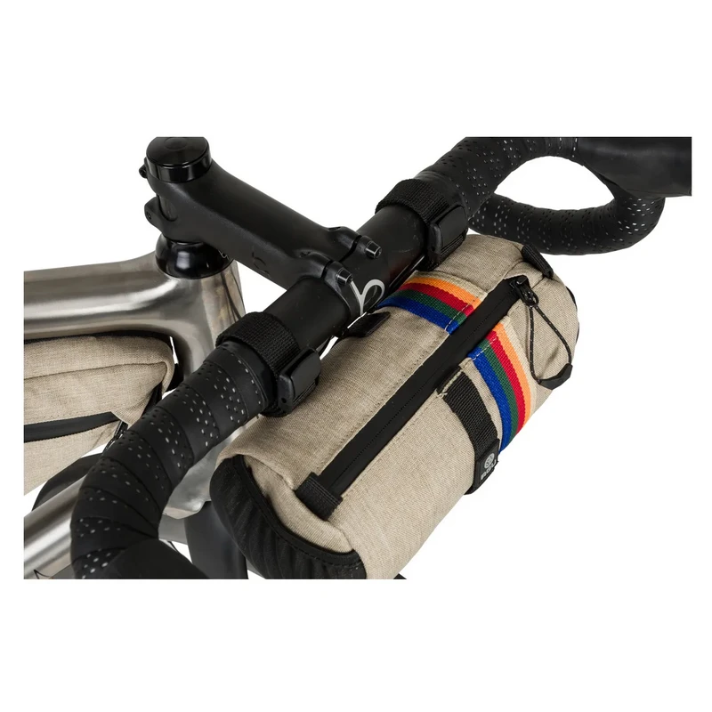 Borsa Bikepacking Al Manubrio AGU VENTURE ROLL 1,5 Litri Vintage 2 Borsa Bikepacking Al Manubrio AGU VENTURE ROLL 1,5 Litri Vintage - immagine 2