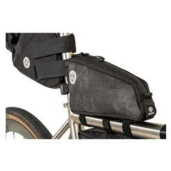 Borsa Toptube Bikepacking AGU VENTURE 0,7 Litri Hi-Vis -Vendite SRAM borsa toptube bikepacking agu venture 07 litri hi vis 3